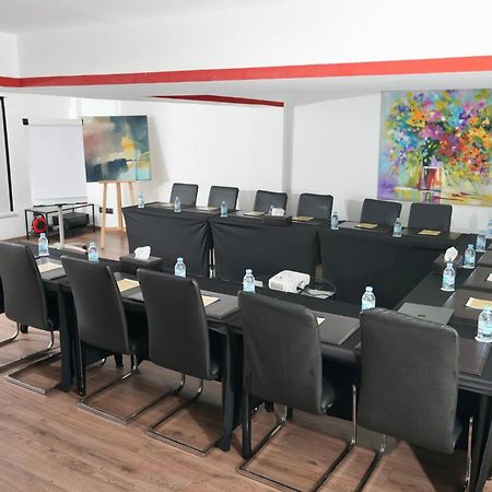 Nj Hotel Ραμπάτ Εξωτερικό φωτογραφία