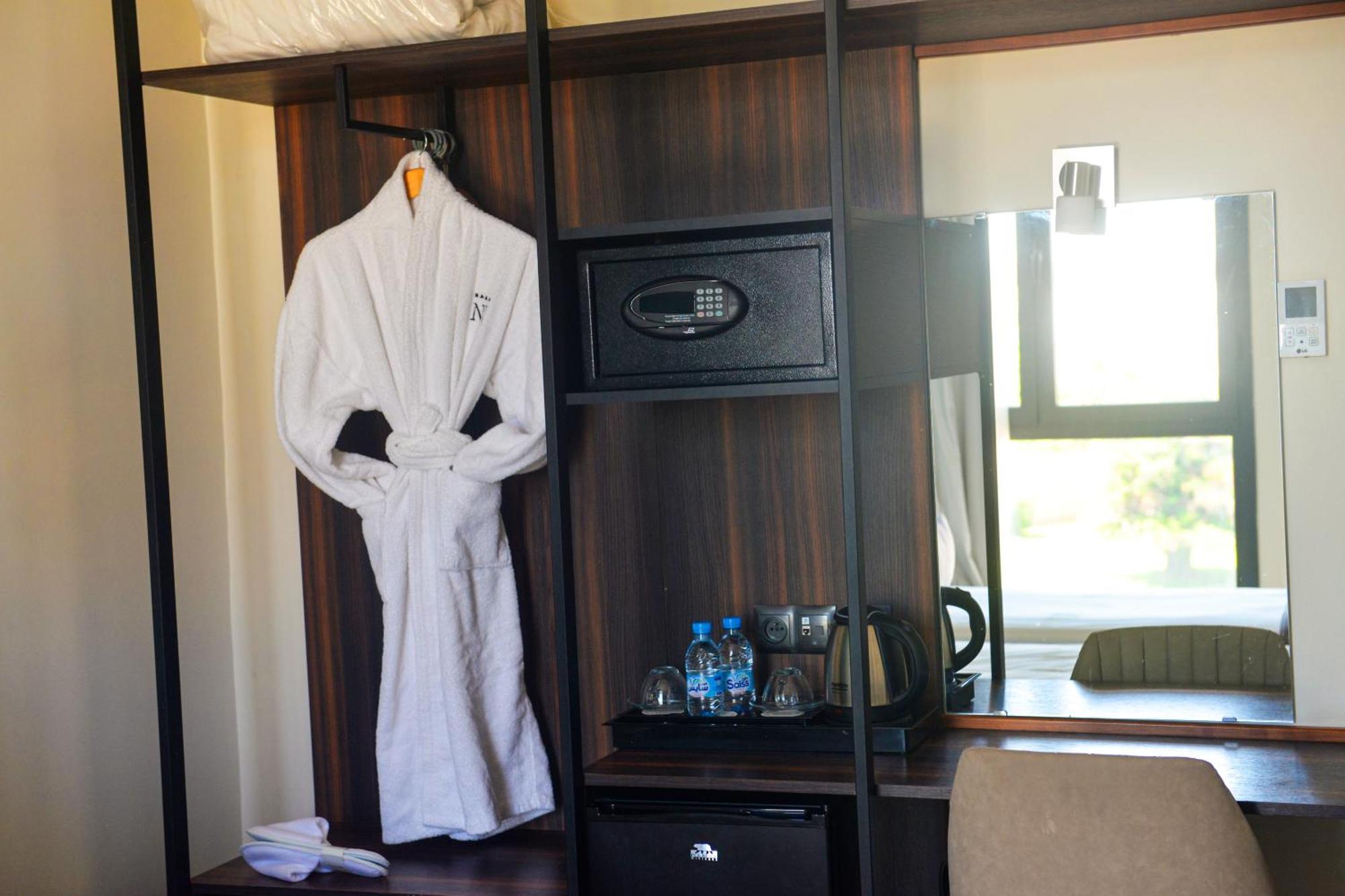 Nj Hotel Ραμπάτ Εξωτερικό φωτογραφία