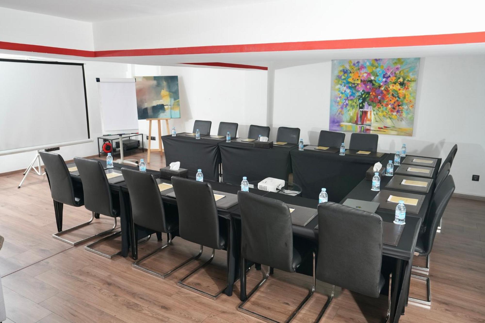 Nj Hotel Ραμπάτ Εξωτερικό φωτογραφία