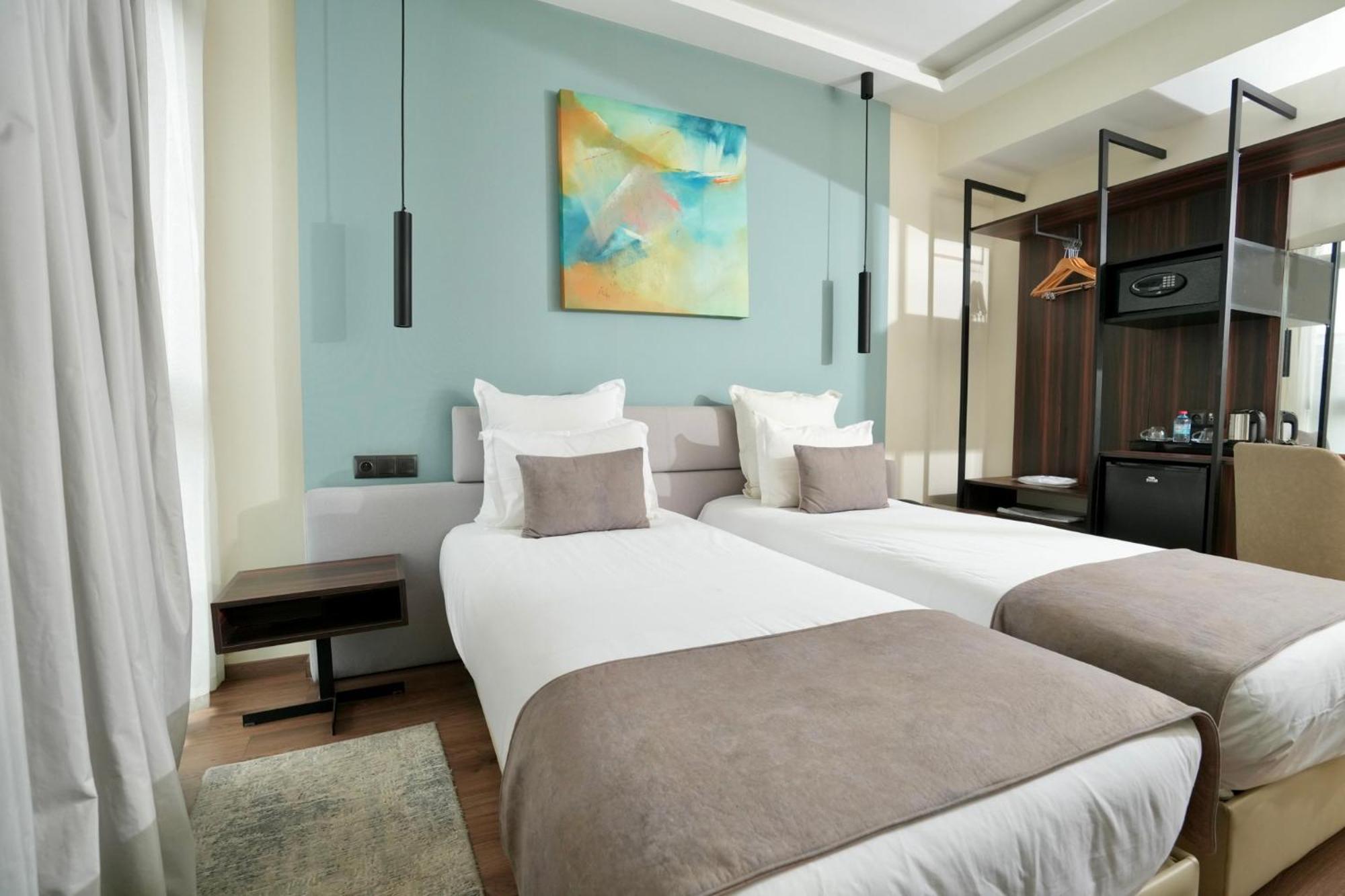 Nj Hotel Ραμπάτ Εξωτερικό φωτογραφία