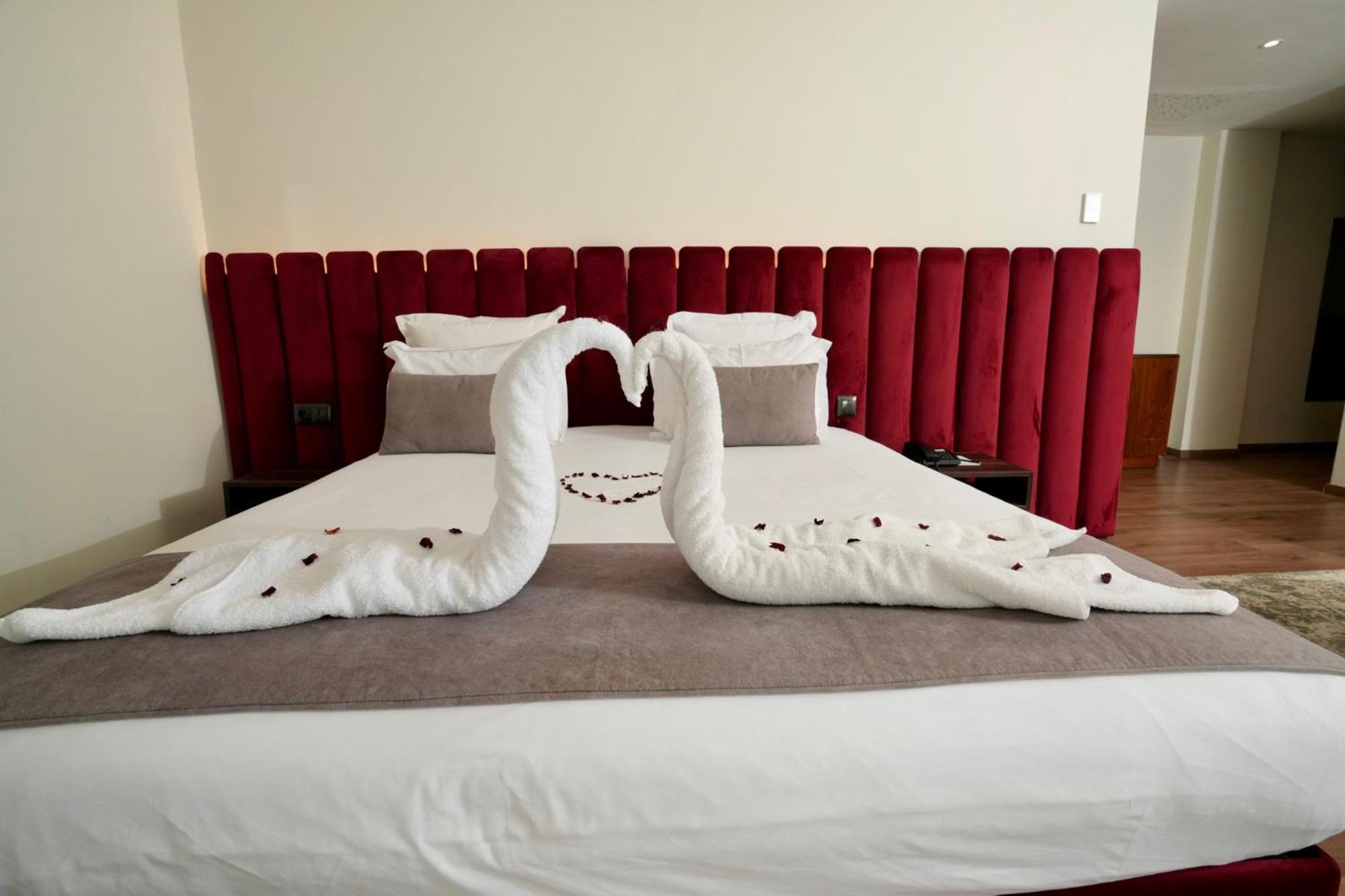 Nj Hotel Ραμπάτ Εξωτερικό φωτογραφία